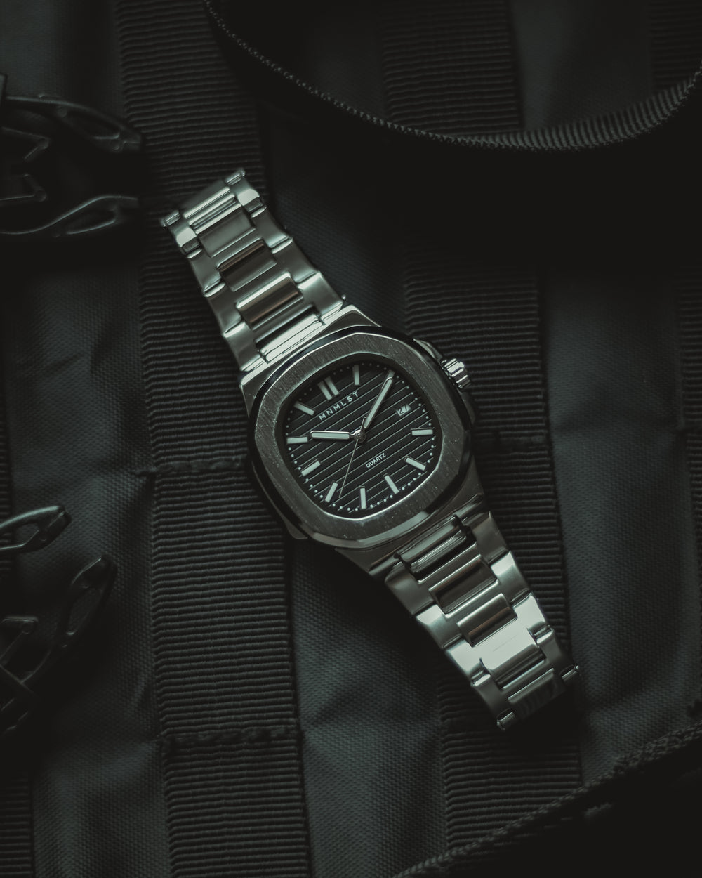 Odyssey (Silver and Black)