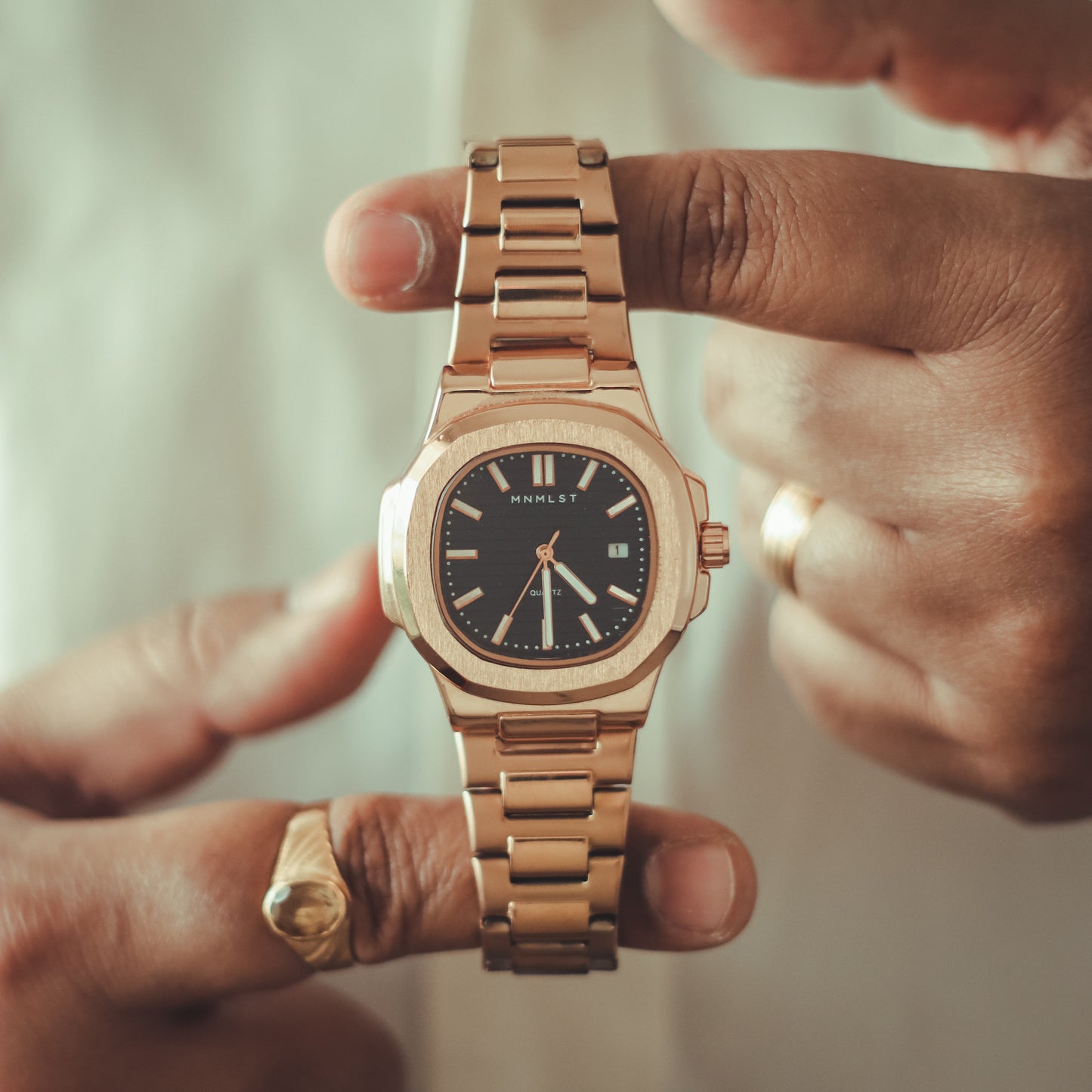 Odyssey (Rose gold and Black)
