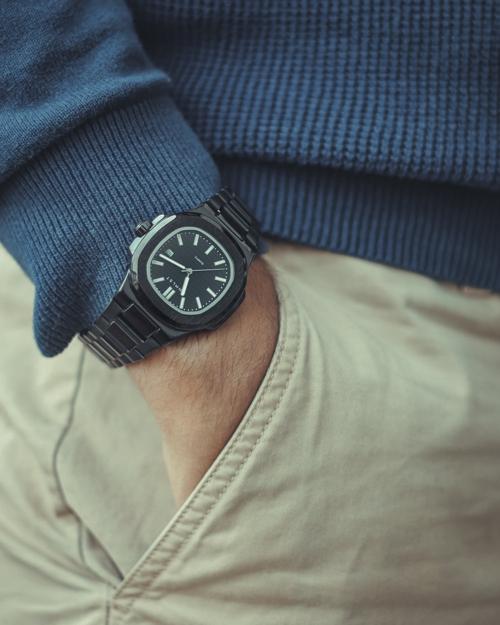 Odyssey (Black)