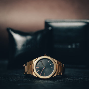 Heritage (Rose Gold & Black)
