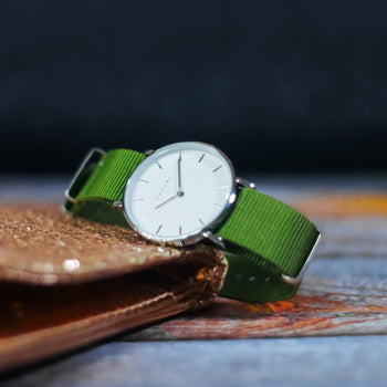 Aura (Olive)