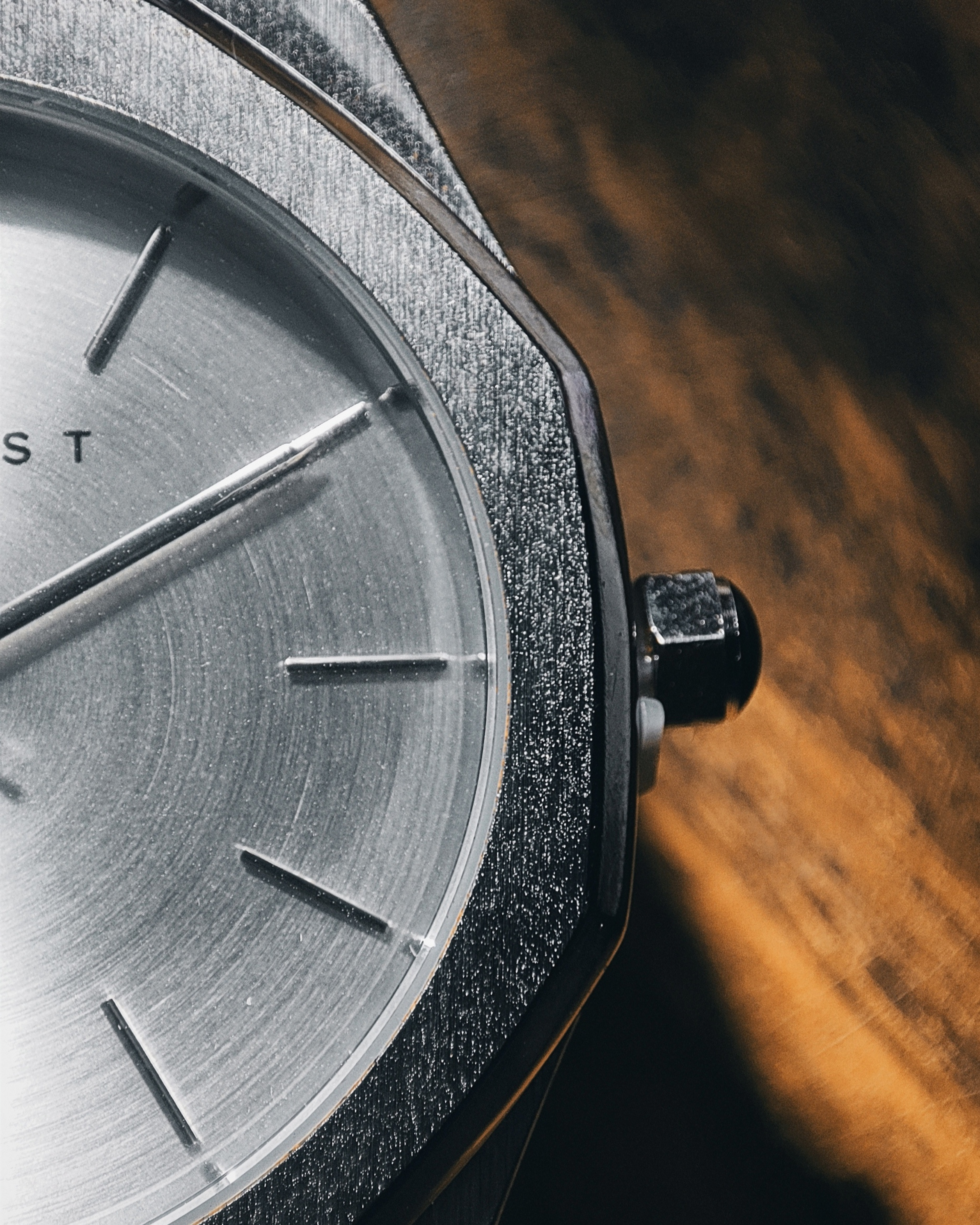 Iconic Octagonal Form. Defining Presence.