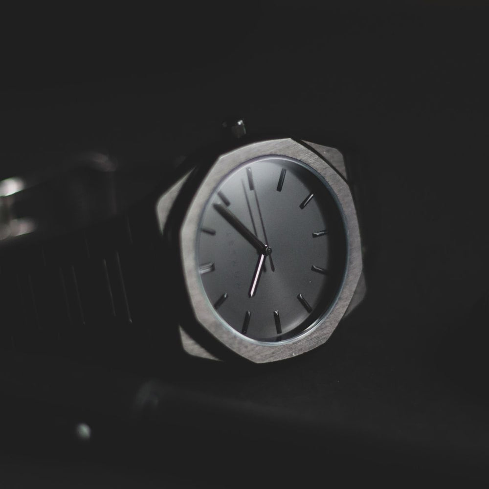 Heritage (Black)