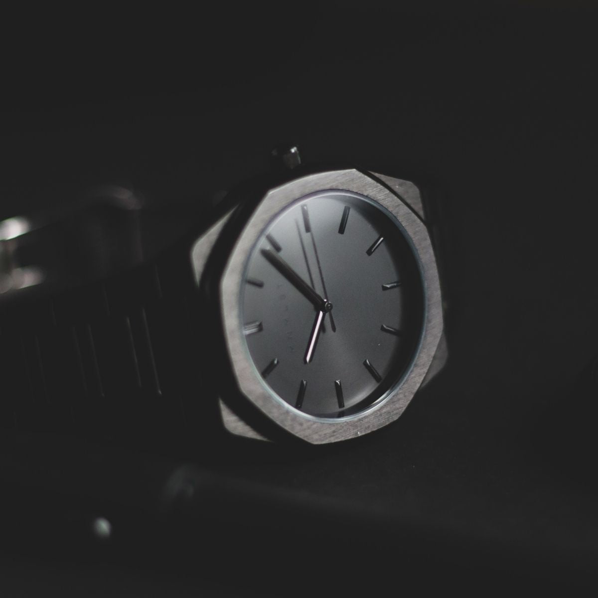 Heritage (Black)
