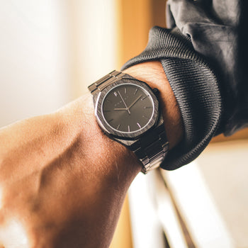 Heritage (Black)