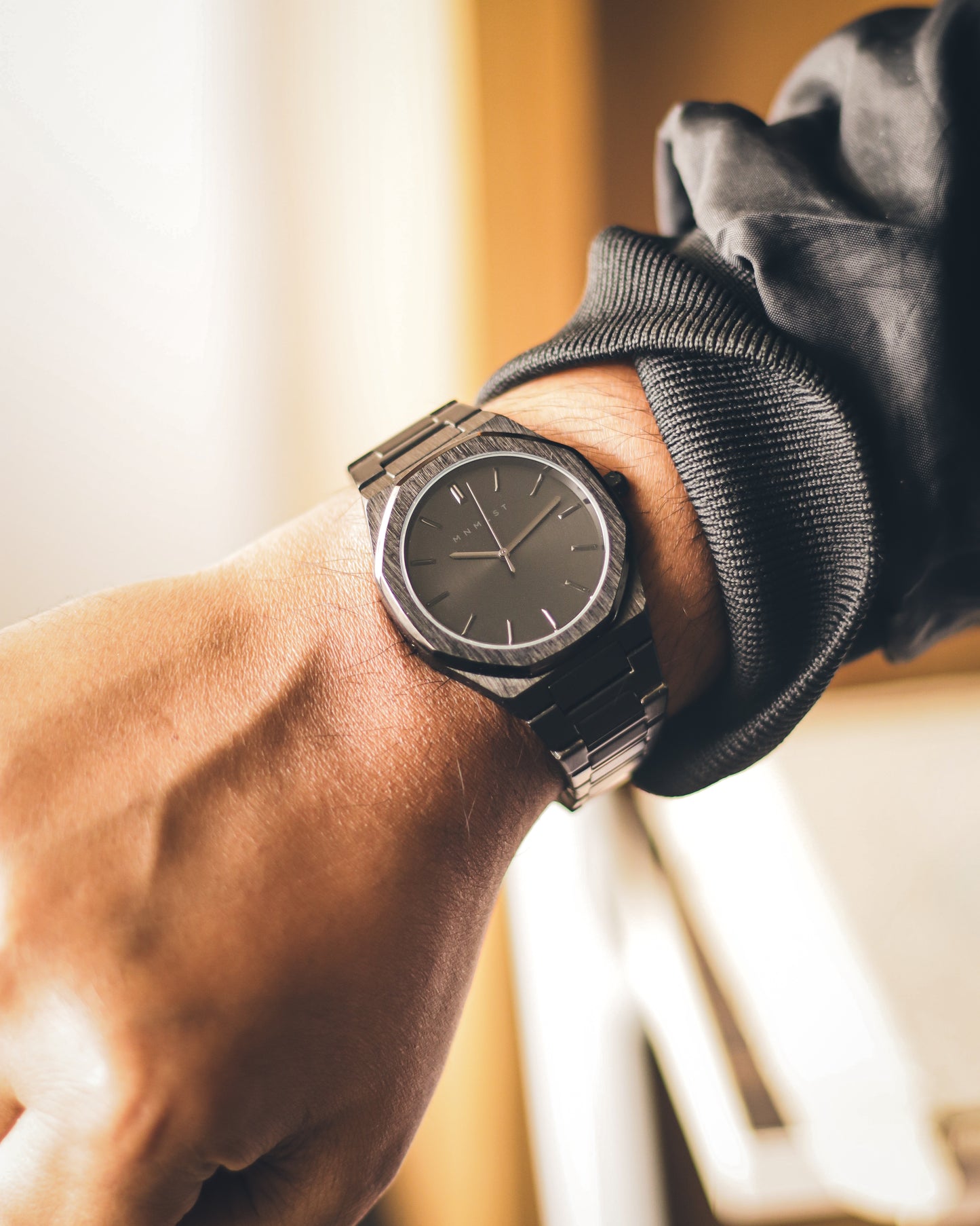 Heritage (Black)