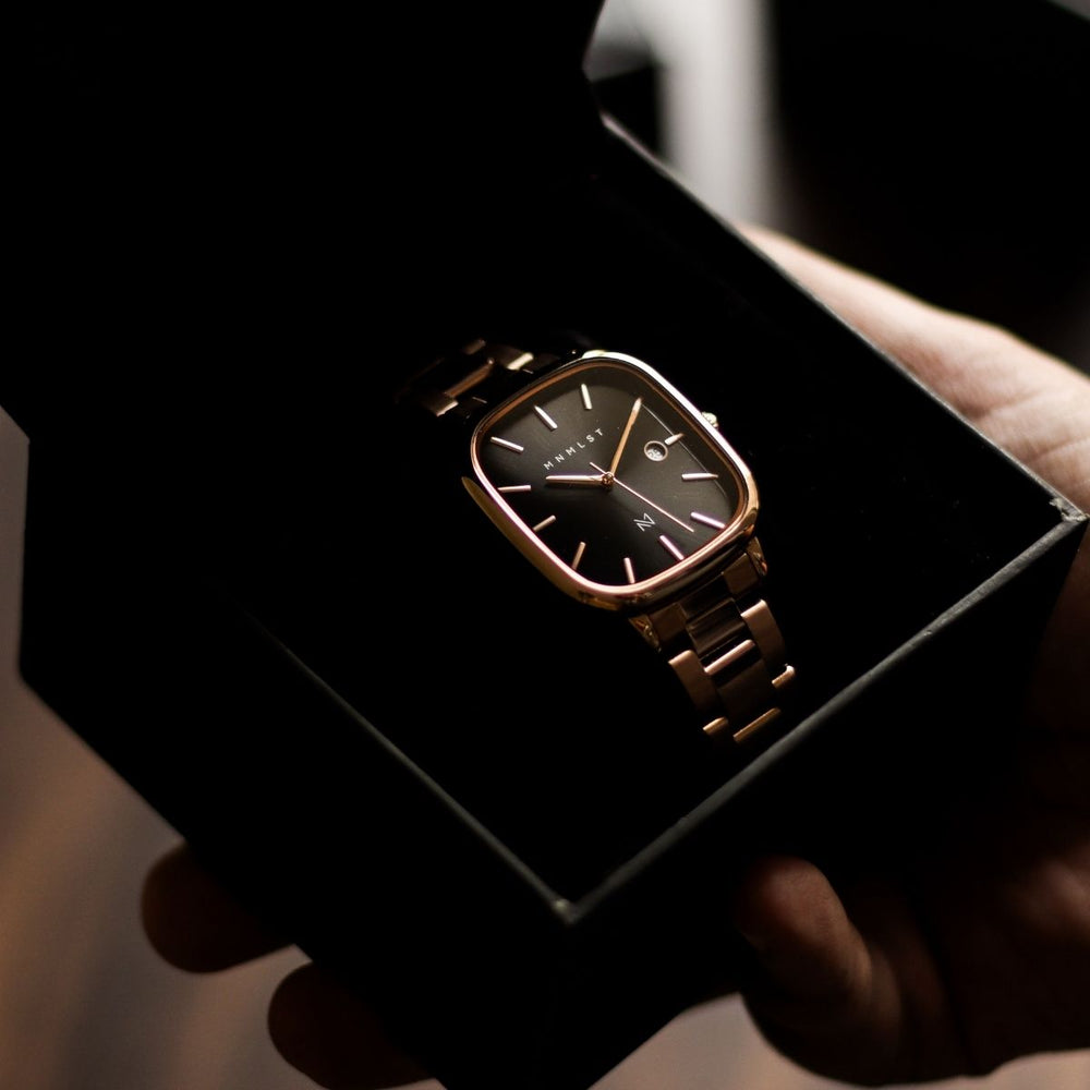 Phantom (Rose Gold and Black)