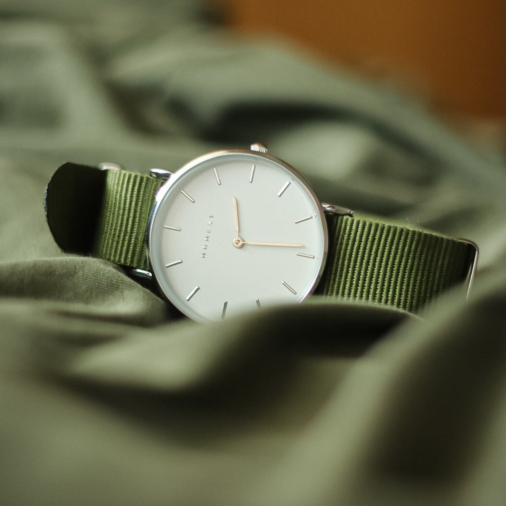 Aura (Olive)
