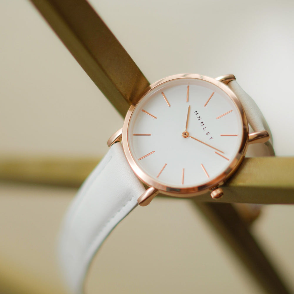 Scarlet (Rose Gold & White)