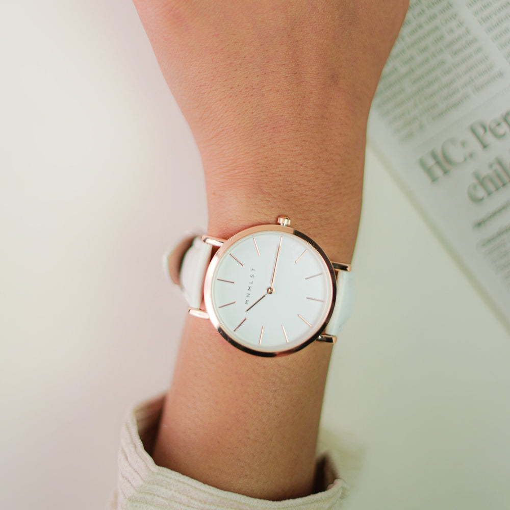Scarlet (Rose Gold & White)